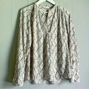 Calvin Klein Semi Sheer Ivory Gold Snake Print Tunic Top M